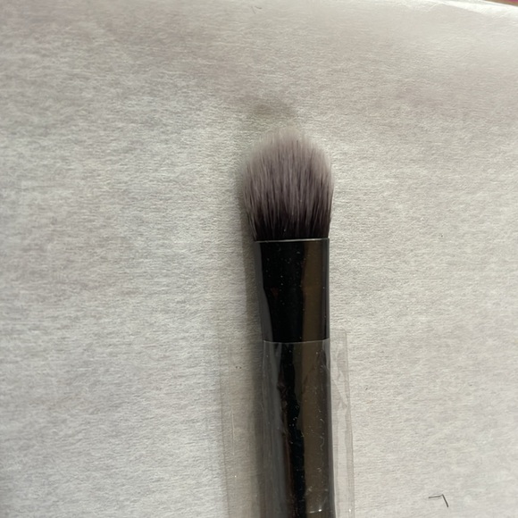 Luxie Makeup Brushes (5) *New* - Picture 3 of 16